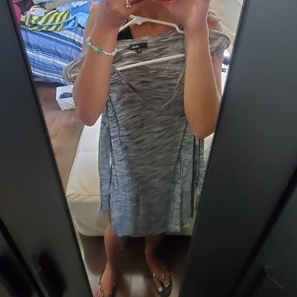 Long sleeve slit top - Picture 5 of 6